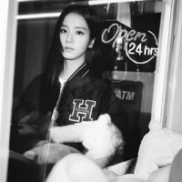 Kim Jisoo ( Y )
