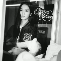 Kim Jisoo ( Y )