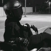 Nam Vương/Hắn