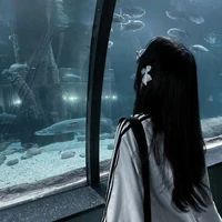 Nguyễn Ngọc Phương Linh_Trợ lí_•00•