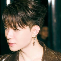anh tú
