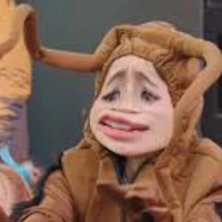 Lê thy ngọc(24t,bạn ĐAQ)