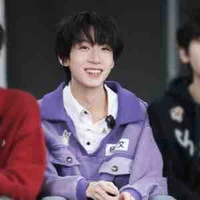 Dương Bác Văn_hắn