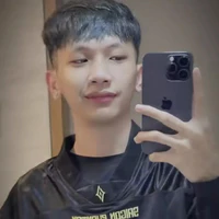 Phạm Vũ Hoài Nam ( Red )