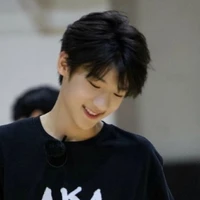 zhangjunhao_bạn