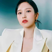 myoui mina ( nàng)