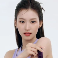 minatozaki sana ( em)