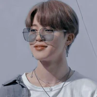 park jimin ( cậu)