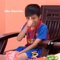 tác giả bay tới đây