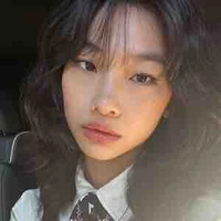 Jung Ho-yeon 
