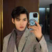Hùng Huỳnh