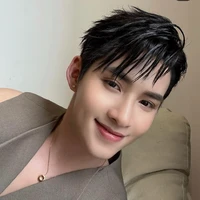 Huỳnh Hoàng Hùng(Hùng huỳnh)