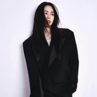 Lingling Kwong