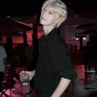 Nam Cung Thiên Ngạo. ah cả Dan