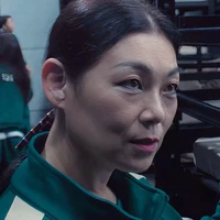 Bà thầy bối " 044 "
