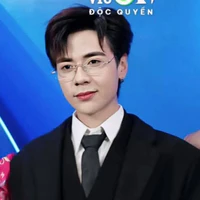 Quang Hùng