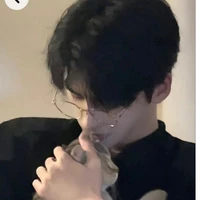 lưu xuân Nam ( bố cô)