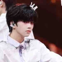 Trương Hàm Thuỵ 