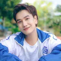 Hoàng Kim Long 