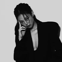 Kim Jennie [ Y ]