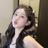 Giang Hà Tố Quyên