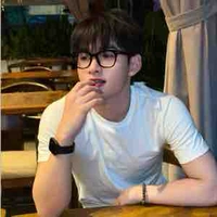 Hùng Huỳnh