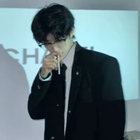 Hoàng Nhất - ba na9