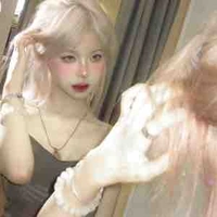 Hồ Quỳnh Chi ( bff cô)