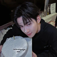 HUỲNH HOÀNG HÙNG - GEM ( GẤU )