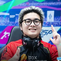Quang Thiện/Box Kuga