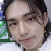 Hwang Hyunjin