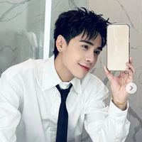 _ Lê Quang Hùng _