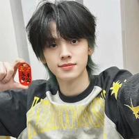 Tả Hàng ( nv trg ngtắc)