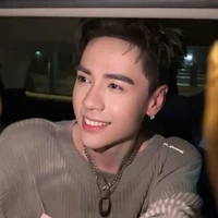 quang hùng