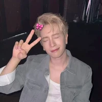 Trần Phong Hào(Nicky)