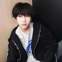 Nhiếp Vĩ Thần-chen