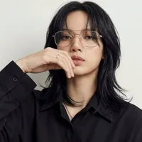 Lalisa Manobal (Cô)
