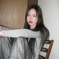 June Wanwimol-J(chị cô)