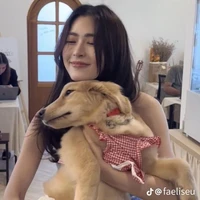 Lingling Kwong(nàng)