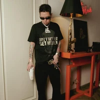 Andree Right Hand