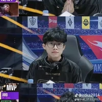 tác giả/ em gái của cậu