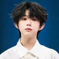 Trần Dịch Hằng_bé_