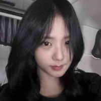 Kim Jisoo- Y